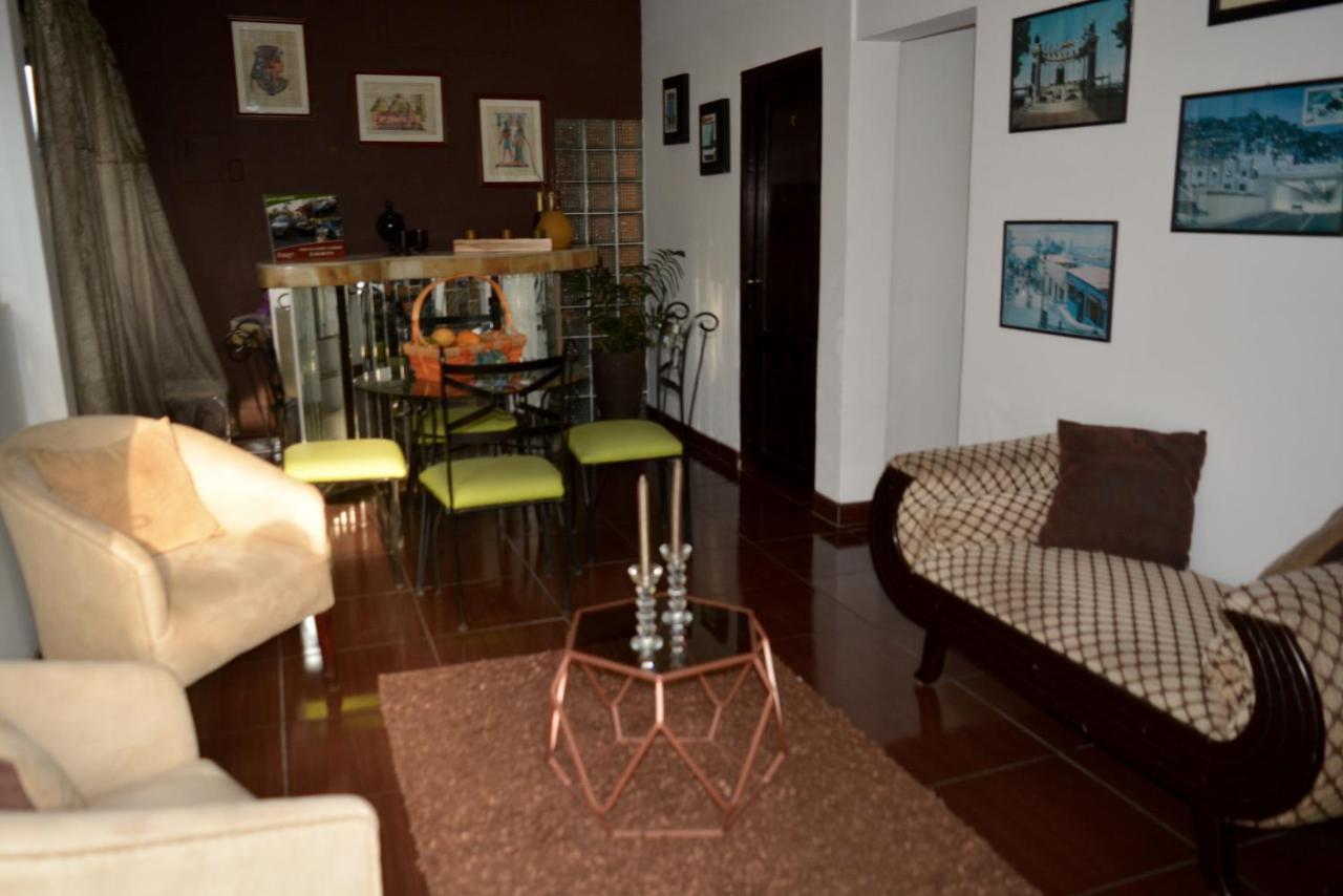 Hostal Villa 97 과야킬 외부 사진